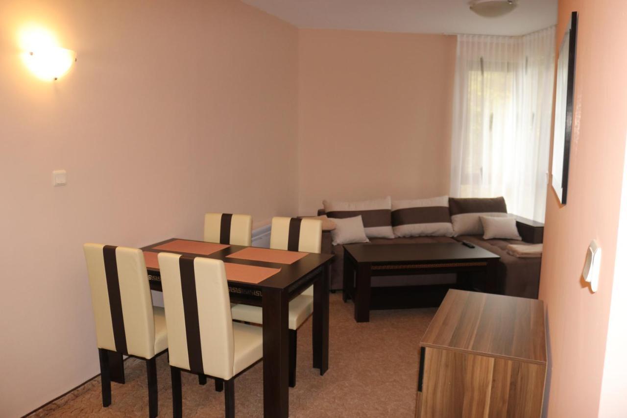 Winter Аpartments Gerovi Daire Pamporovo Dış mekan fotoğraf